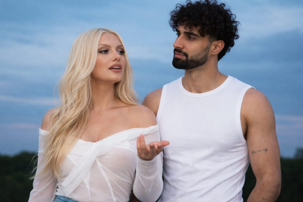 Alexandra Stan lansează o piesă nouă cu doar două zile înainte de a naște