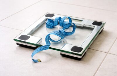 Obezitatea din copilărie ar putea reduce cu 42% șansele de a deveni mamă între 30 și 34 de ani