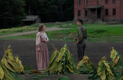 Florence Pugh îi dă lui Cathy Ames o latură vulnerabilă, fără să-i îmblânzească cruzimea, în „East of Eden”