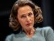 Gillian Anderson joacă rolul Marthei într-un spectacol de 3 ore și 20 de minute, programat până la 19 decembrie